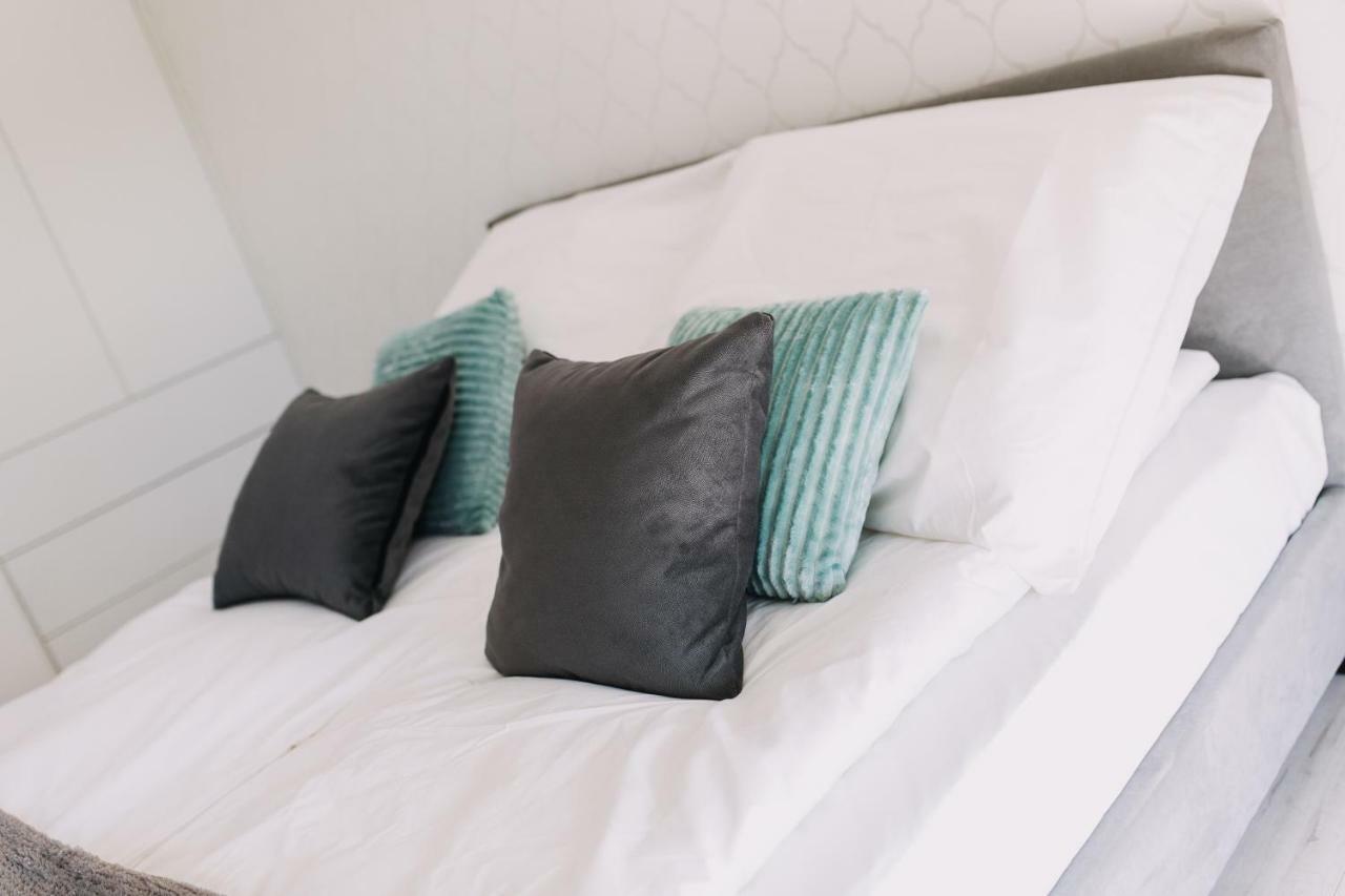 Hypnotize Apartment 코닌 외부 사진